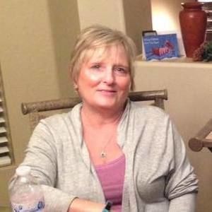 Meet your Posher, Debbie